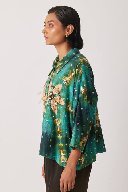 Yavi Green Handloom Cotton Embroidery Anigo Jacket Online at Aza Fashions Yavi_Green Handloom Cotton Embroidery Anigo Jacket _Online_at_Aza_Fashions