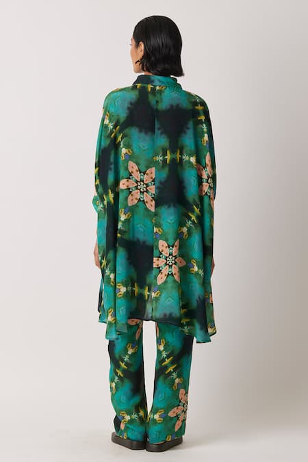 Shop Yavi Green Modal Moss Crepe Straight Pant at Aza Fashions Shop_Yavi_Green Modal Moss Crepe Straight Pant _at_Aza_Fashions