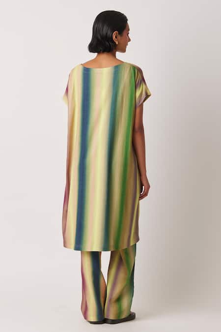 Shop Yavi Green Cotton Aura Stripe Pattern Pant at Aza Fashions Shop_Yavi_Green Cotton Aura Stripe Pattern Pant _at_Aza_Fashions