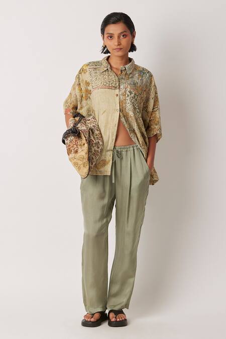 Yavi Beige Chanderi Collared Ceclia Printed Shirt Online at Aza Fashions Yavi_Beige Chanderi Collared Ceclia Printed Shirt _Online_at_Aza_Fashions