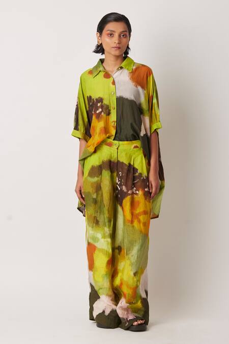 Yavi Green Cotton, Silk Collared Orgey Printed Asymmetric Shirt Online at Aza Fashions Yavi_Green Cotton, Silk Collared Orgey Printed Asymmetric Shirt _Online_at_Aza_Fashions