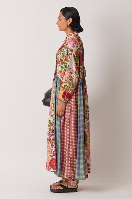 Buy Yavi Pink Silk Collared Imfy Botanic Flora Print Maxi Dress Online at Aza Fashions Buy_Yavi_Pink Silk Collared Imfy Botanic Flora Print Maxi Dress _Online_at_Aza_Fashions