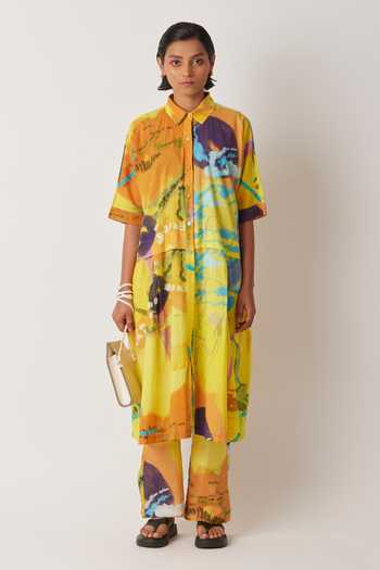 Buy_Yavi_Yellow Cotton Collared Barbi Art Story Print Shirt Dress _Online_at_Aza_Fashions