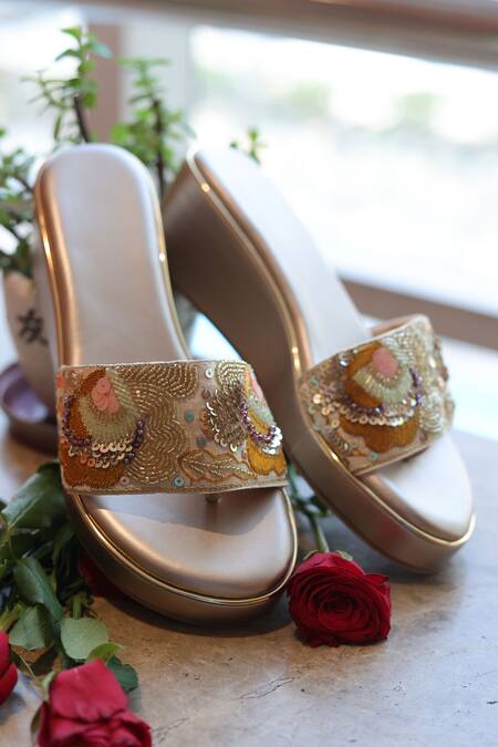 Shop_Foot Fuel_Gold Zari, Sequins Rani Mere Knotted Zardosi Work Wedges _Online_at_Aza_Fashions