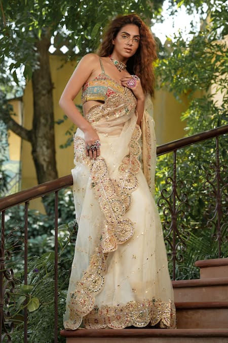 Buy_Pallavi Jaipur_Ivory Blouse Silk Blend And Saree Organza Lining Shantoon Embroidered With _Online_at_Aza_Fashions