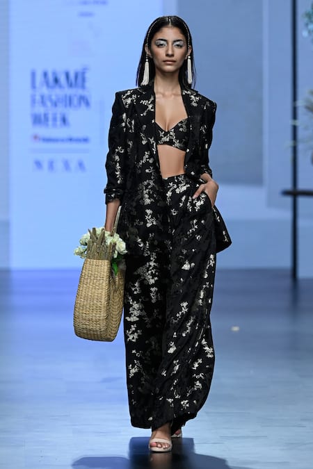 Paulmi And Harsh_Black Jacquard Embroidery V-neck Floral Jaal Woven Blazer Pant Set _Online_at_Aza_Fashions