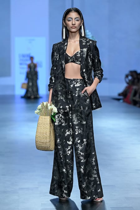 Buy_Paulmi And Harsh_Black Jacquard Embroidery V-neck Floral Jaal Woven Blazer Pant Set _Online_at_Aza_Fashions