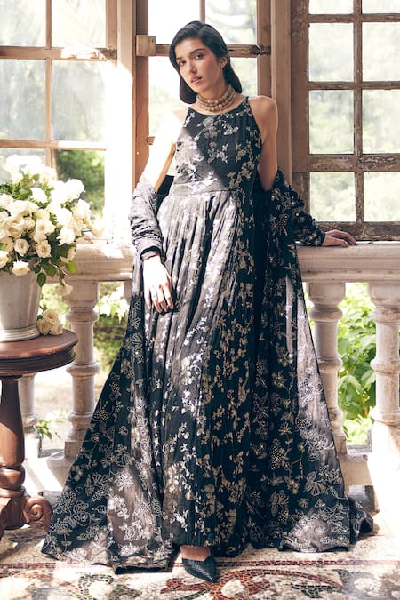 Buy Paulmi And Harsh Black Jacquard Embroidery Boat Neck Floral Jaal Woven Jumpsuit Buy_Paulmi And Harsh_Black Jacquard Embroidery Boat Neck Floral Jaal Woven Jumpsuit