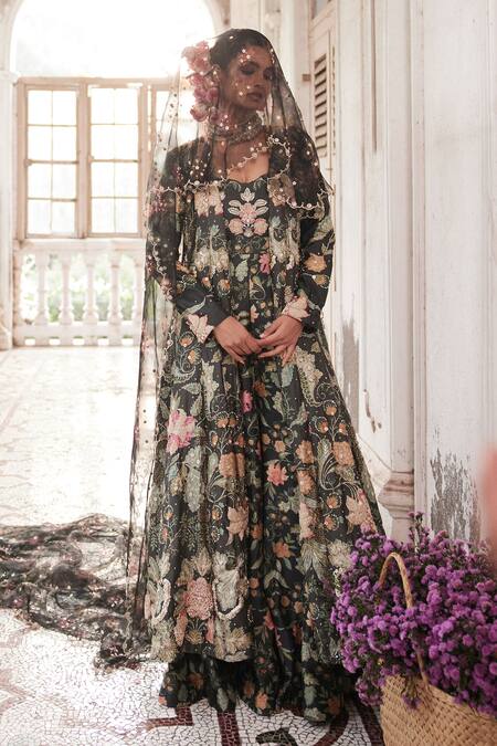 Buy_Paulmi And Harsh_Black Chiffon Embroidery Sweetheart Neck Floral Print And Jumpsuit _Online_at_Aza_Fashions