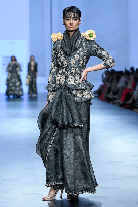 Shop Paulmi And Harsh Black Organza, Chanderi Silk, Satin Deer Printed 6 Yard Saree With Peplum Top Online at Aza Fashions Shop_Paulmi And Harsh_Black Organza, Chanderi Silk, Satin Deer Printed 6 Yard Saree With Peplum Top _Online_at_Aza_Fashions