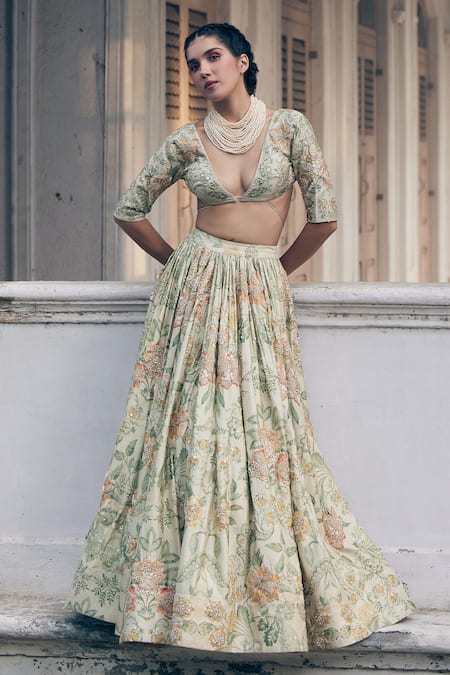Shop Paulmi And Harsh Ivory Chanderi , Embroidery Plunge Floral Bridal Lehenga And Blouse Set at Aza Fashions Shop_Paulmi And Harsh_Ivory Chanderi , Embroidery Plunge Floral Bridal Lehenga And Blouse Set _at_Aza_Fashions