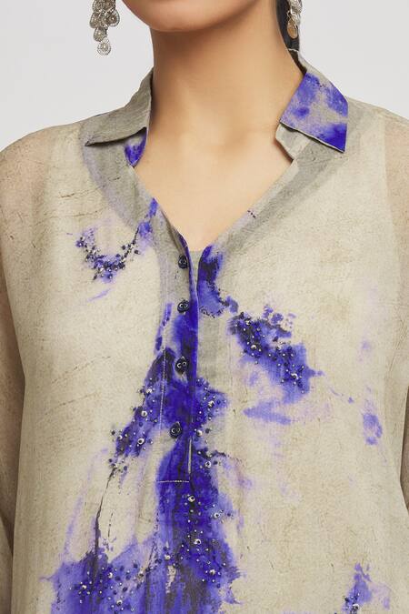 Shop Whimsical By Shica Grey Organza Crystals Collared Abstract Pattern Long Shirt With Pant Online at Aza Fashions Shop_Whimsical By Shica_Grey Organza Crystals Collared Abstract Pattern Long Shirt With Pant _Online_at_Aza_Fashions