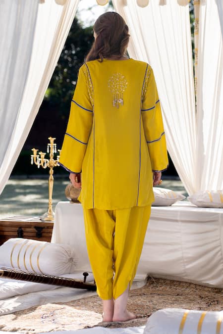 Kacha Tanka Pure Silk Embroidered Kurta & Dhoti Pant Set 