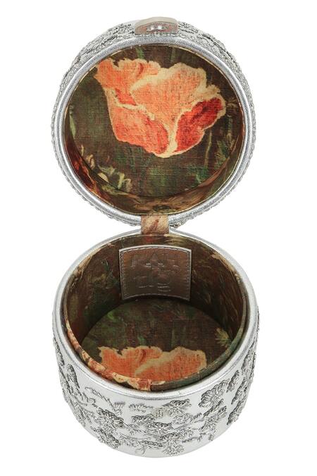 The Leather Garden_Silver Embellished Sabah Embroidered Potli Bag _at_Aza_Fashions
