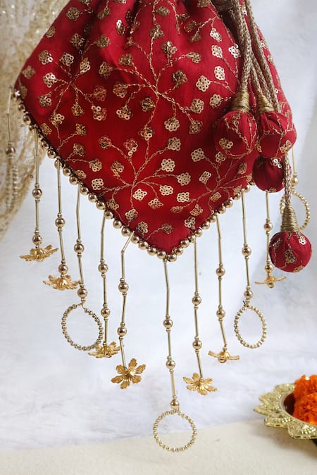 Buy_Soho Boho Studio By Aarti Thakur_Maroon Embroidery, Sequins Silk Potli _Online_at_Aza_Fashions