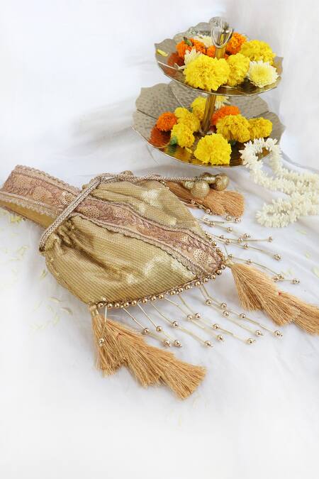 Soho Boho Studio By Aarti Thakur_Gold Embroidered Gota Embellished Triangular Potli _Online_at_Aza_Fashions