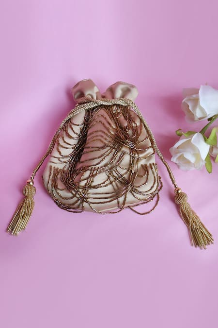 Soho Boho Studio By Aarti Thakur Cutdana Scallop Embellished Potli 