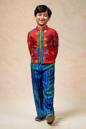 Thetaa Red Cotton, Silk Chirpies Shacket With Algae Watercolor Striped Pant Online at Aza Fashions Thetaa_Red Cotton, Silk Chirpies Shacket With Algae Watercolor Striped Pant _Online_at_Aza_Fashions