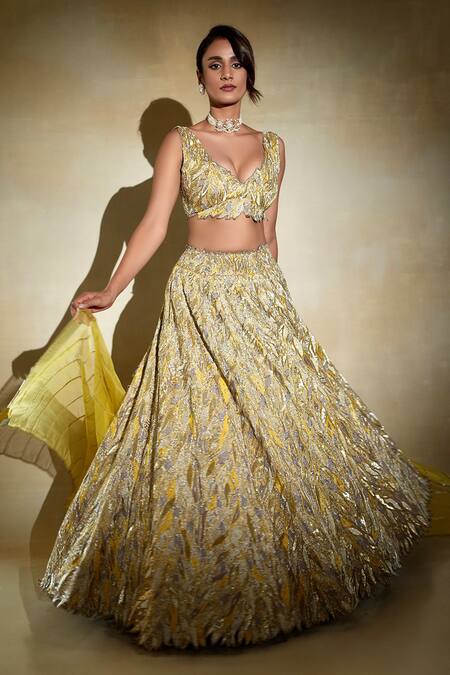 Buy Megha Bansal Green Organza, Sequins, Sona Ruhaani Foliage Embroidered Lehenga Set Online at Aza Fashions Buy_Megha Bansal_Green Organza, Sequins, Sona Ruhaani Foliage Embroidered Lehenga Set _Online_at_Aza_Fashions