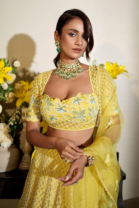 Buy Megha Bansal Yellow Silk Organza, Linen, Tulle Beads, Lillah Bahaar Hand Bridal Lehenga Set Online at Aza Fashions Buy_Megha Bansal_Yellow Silk Organza, Linen, Tulle Beads, Lillah Bahaar Hand Bridal Lehenga Set _Online_at_Aza_Fashions