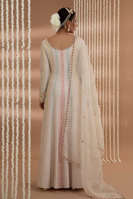 Show Shaa Vasanti Embroidered Anarkali With Dupatta