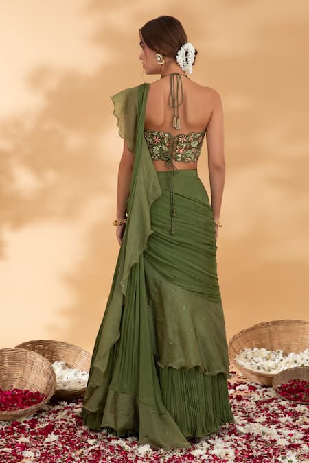 Shop Show Shaa Green Chiffon, Organza, Chanderi Mandira Pre-draped Saree With Blouse at Aza Fashions Shop_Show Shaa_Green Chiffon, Organza, Chanderi Mandira Pre-draped Saree With Blouse _at_Aza_Fashions