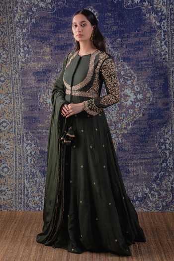 BAIDEHI_Green Crepe, Silk Pearls, Cut Work, Zari Round Embroidered Anarkali With Dupatta _Online_at_Aza_Fashions