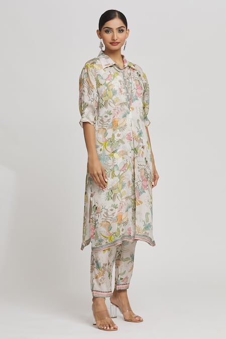 Buy Whimsical By Shica White Organza, Satin Collared Floral Print Tunic Online at Aza Fashions Buy_Whimsical By Shica_White Organza, Satin Collared Floral Print Tunic _Online_at_Aza_Fashions