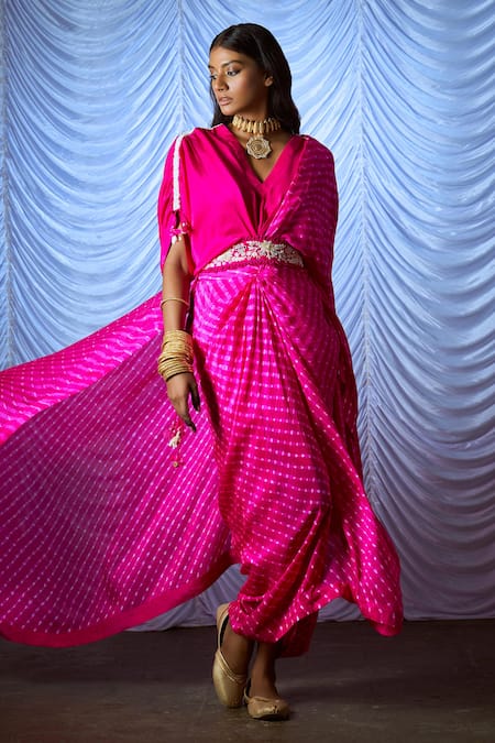 Buy Pink Silk Printed Bandhani V Neck Pre-draped Saree With Blouse For  Women by Pink City Online at Aza Fashions.