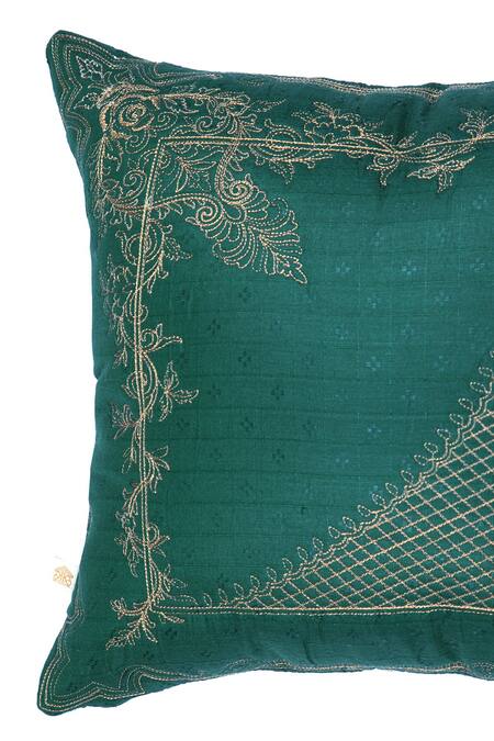 Buy_Khaabka_Green Chanderi Silk Thread Shaakh Embroidered Cushion Covers - 2 Pcs_Online_at_Aza_Fashions