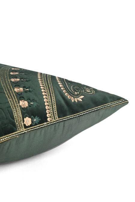 Shop_Khaabka_Green Velvet Geometric Shaakh Embroidered Cushion Covers - 2 Pcs_Online_at_Aza_Fashions