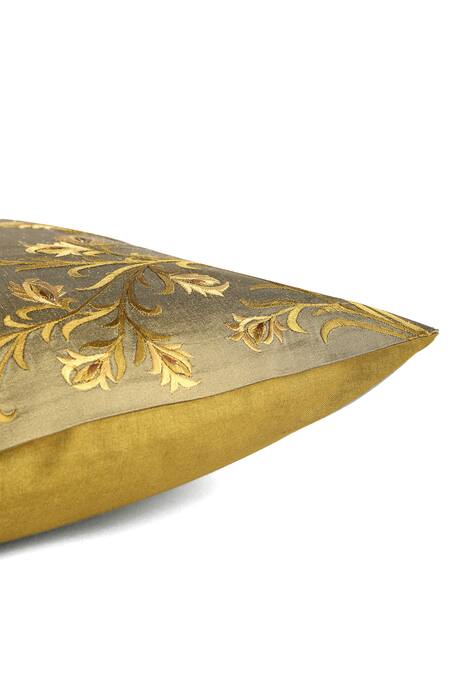 Buy Khaabka Green Chanderi Silk Floral Shaakh Pattern Cushion Covers - 2 Pcs Online at Aza Fashions Buy_Khaabka_Green Chanderi Silk Floral Shaakh Pattern Cushion Covers - 2 Pcs_Online_at_Aza_Fashions