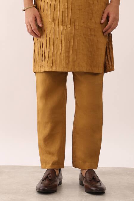 Son Of A Noble Snob_Yellow 100% Linen Plain Viraj Straight Solid Kurta And Pant Set _at_Aza_Fashions