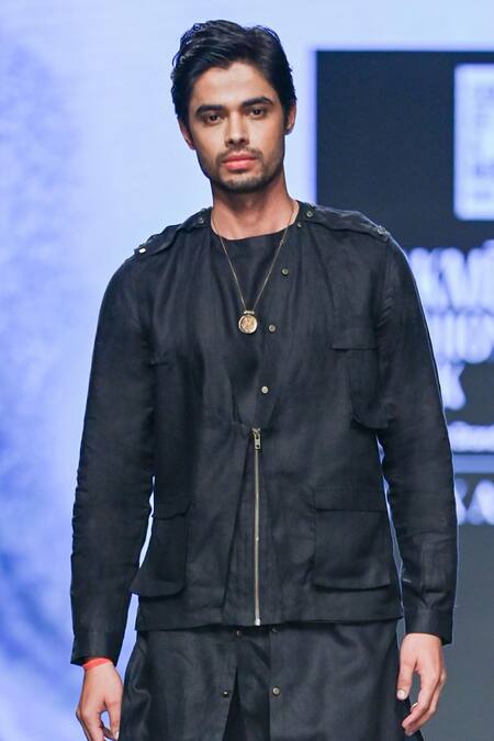 Son Of A Noble Snob Black 100% Linen Neel Zipper Shacket Trouser Set Online at Aza Fashions Son Of A Noble Snob_Black 100% Linen Neel Zipper Shacket Trouser Set _Online_at_Aza_Fashions