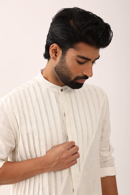 Shop_Son Of A Noble Snob_White 100% Linen Aarav Solid Textured Straight Kurta And Trouser Set _Online_at_Aza_Fashions