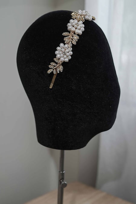 Shop Floristaa By Mahek Gold Pearls, Rhinestones Belle Floral Embellished Hairband at Aza Fashions Shop_Floristaa By Mahek_Gold Pearls, Rhinestones Belle Floral Embellished Hairband _at_Aza_Fashions