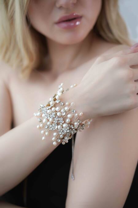 Buy Floristaa By Mahek Silver Plated Pearls, Stones Nicci Embellished Bracelet Online at Aza Fashions Buy_Floristaa By Mahek_Silver Plated Pearls, Stones Nicci Embellished Bracelet _Online_at_Aza_Fashions