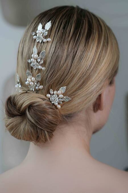 Floristaa By Mahek Silver Pearls, Metallic Thread Olia Floral Pattern Hair Pins Set Of 5 Online at Aza Fashions Floristaa By Mahek_Silver Pearls, Metallic Thread Olia Floral Pattern Hair Pins Set Of 5 _Online_at_Aza_Fashions