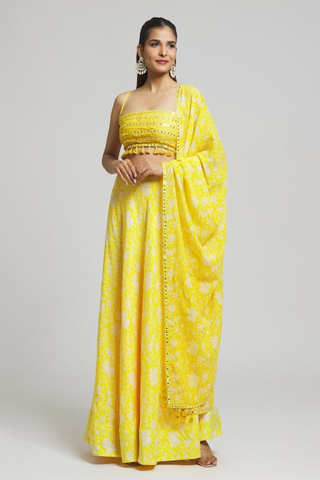 Kalakaari By Sagarika Yellow Cotton Silk Daffodil Bloom Print Lehenga Blouse Set For Kids