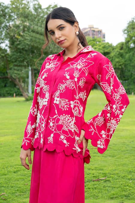 Buy_Label Lila_Pink Chiffon Pearls Collared Rafflesia Moti Embellished Kurta With Pant _Online_at_Aza_Fashions