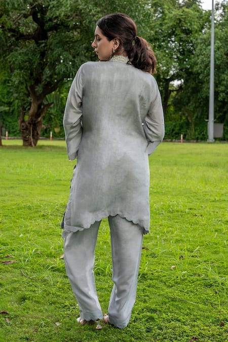 Label Lila Dahlia Cut Work Embellished Neckline Kurta With Pant 