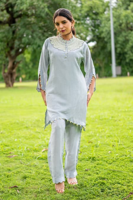 Shop_Label Lila_Grey Silk Pearls Mandarin Dahlia Cut Work Embellished Neckline Kurta With Pant _Online_at_Aza_Fashions