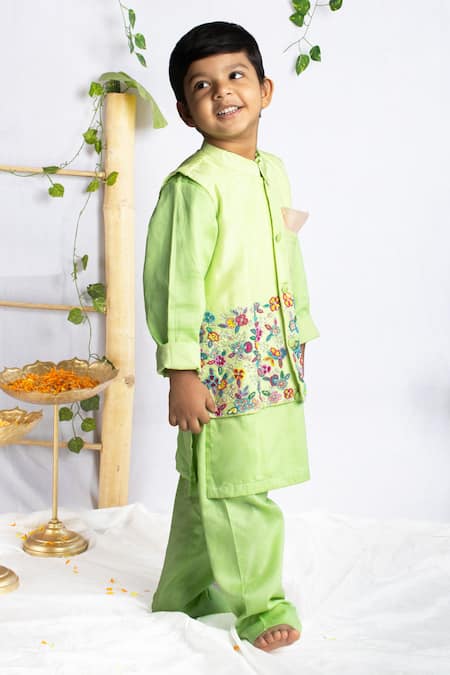 Rage Attire-Sweta Saria Green Bamboo, Cotton, Silk Embroidery, Beads Floral Bundi Kurta Set Online at Aza Fashions Rage Attire-Sweta Saria_Green Bamboo, Cotton, Silk Embroidery, Beads Floral Bundi Kurta Set _Online_at_Aza_Fashions