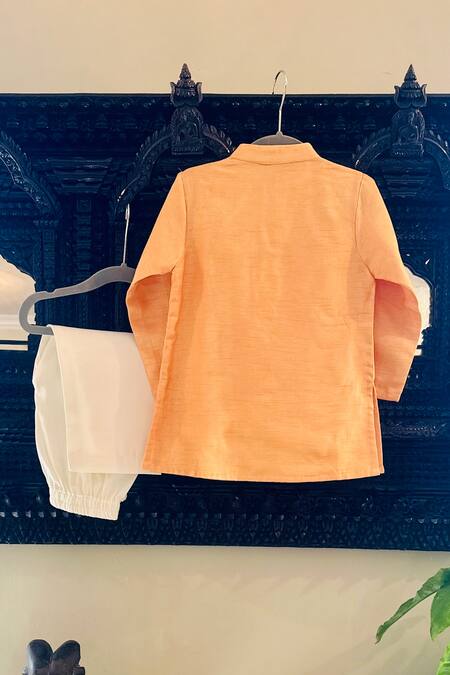 Rage Attire-Sweta Saria Peach Cotton, Bamboo Embroidery Sunflower Kurta And Pyjama Set at Aza Fashions Rage Attire-Sweta Saria_Peach Cotton, Bamboo Embroidery Sunflower Kurta And Pyjama Set _at_Aza_Fashions