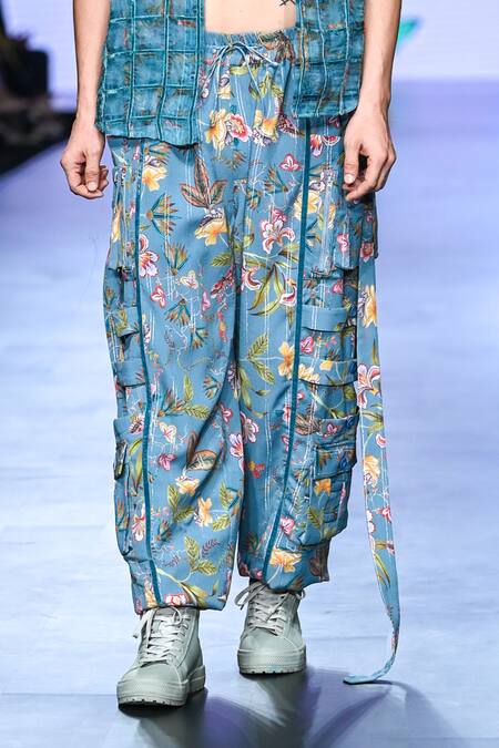 Mahima Mahajan Grey Cotton, Organza, Lycra Applique, Nivan Gardenia Bloom Print Shirt Pant Set at Aza Fashions Mahima Mahajan_Grey Cotton, Organza, Lycra Applique, Nivan Gardenia Bloom Print Shirt Pant Set _at_Aza_Fashions