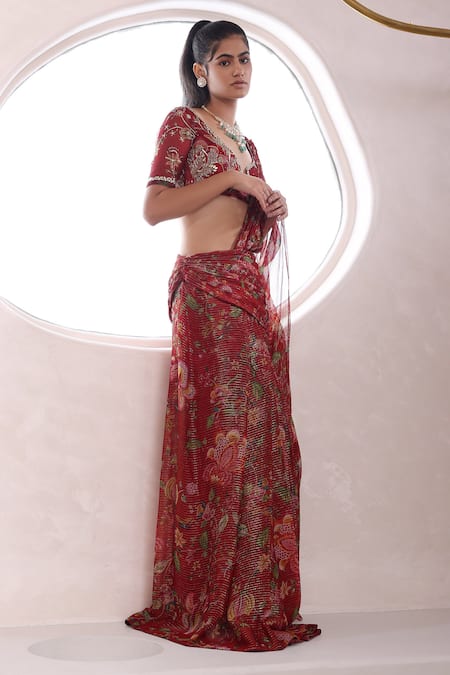 Mahima Mahajan_Red Organza, Lurex Ayesha Blossom Jaal Pattern Pre-draped Saree With Blouse _Online_at_Aza_Fashions