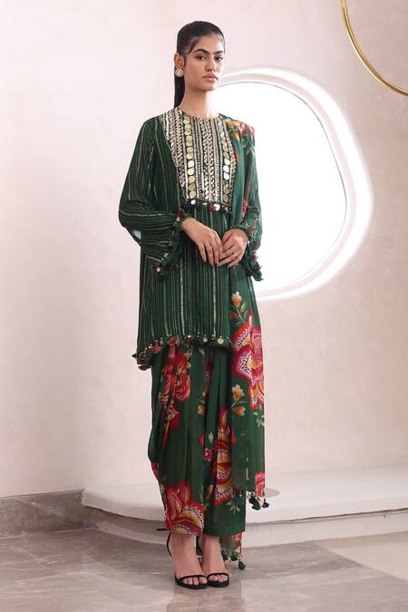 Mahima Mahajan Green Lurex, Georgette Sequins, Freya Mirrorwork Bodice Kurta Salwar Set Online at Aza Fashions Mahima Mahajan_Green Lurex, Georgette Sequins, Freya Mirrorwork Bodice Kurta Salwar Set _Online_at_Aza_Fashions