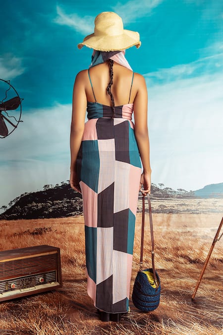 Nirmooha Colorblock Draped Gown 