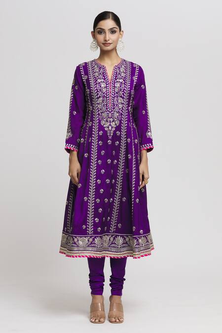 Gopi Vaid_Purple Tussar, Lycra, Chiffon Embroidery Split Aarohi Floral Anarkali Set _Online_at_Aza_Fashions