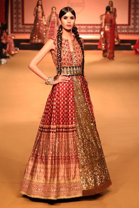 Buy Nitya Bajaj Gold Modal Silk Embroidery Sequin Anarkali Square With Kalidar Jacket Buy_Nitya Bajaj_Gold Modal Silk Embroidery Sequin Anarkali Square With Kalidar Jacket